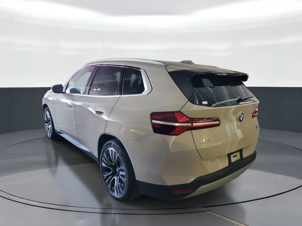 New 2026 Dune Grey Metallic BMW 30 xDrive image 4