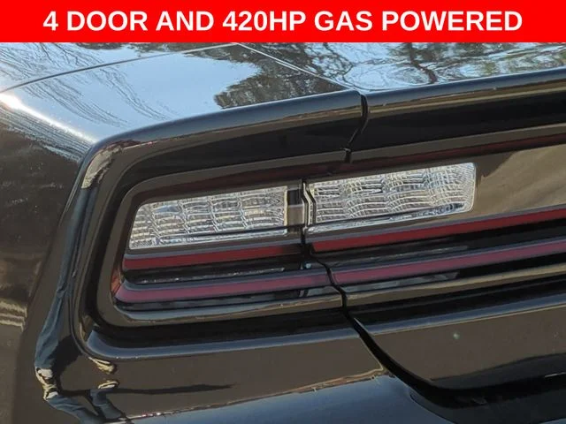 New 2026 Diamond Black Crystal Pearlcoat Dodge R/T image 21