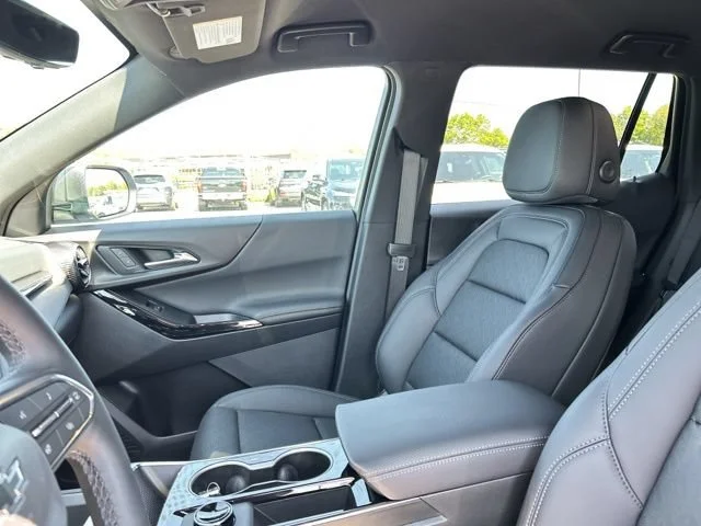 2026 Chevrolet Equinox LT - Photo 29