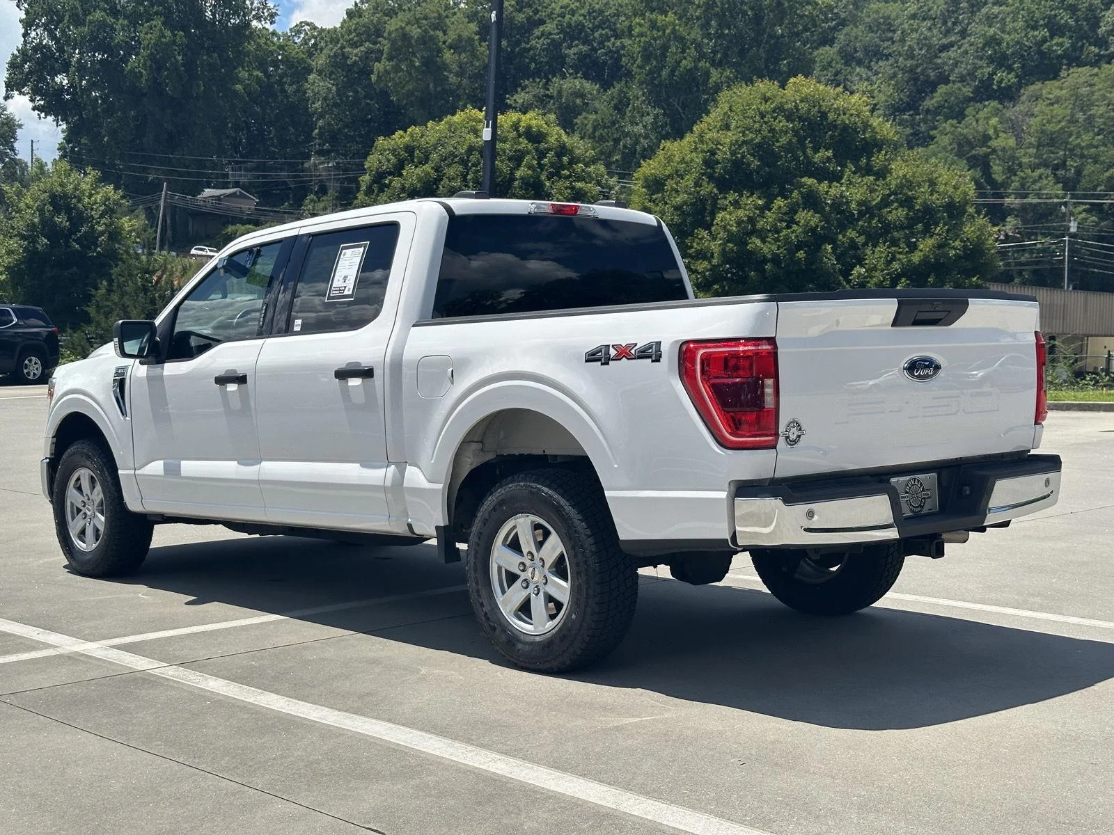 Used 2021 WHITE Ford XLT image 5