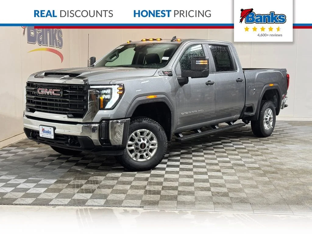 2026 GMC Sierra 4WD Crew Cab Standard Box Pro's photo