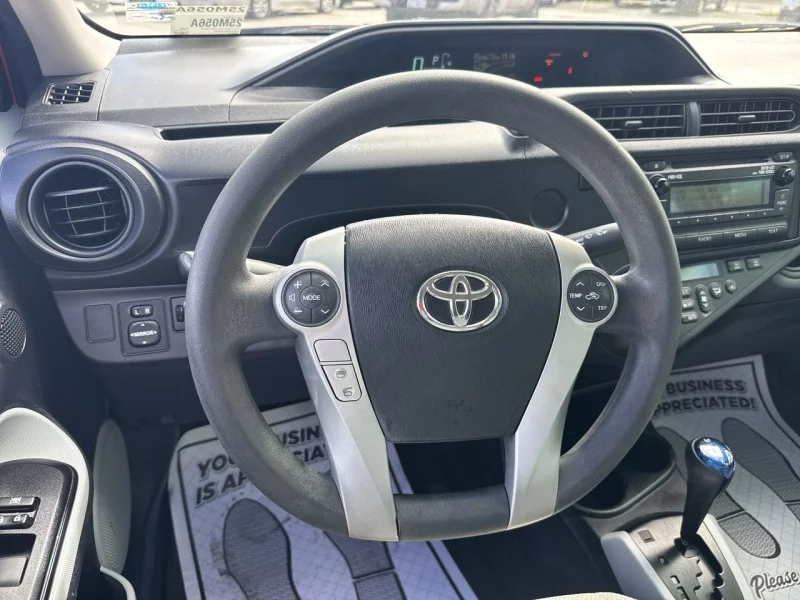 2014 Toyota Prius c One - Photo 21