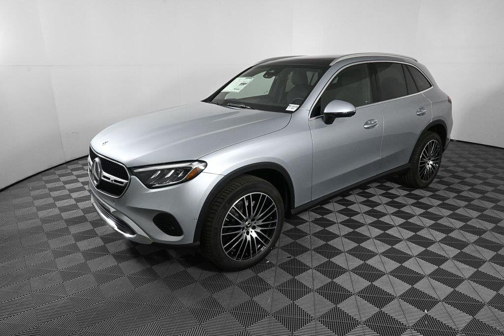 New 2026 Cirrus Silver Metallic Mercedes-Benz GLC 300 image 1