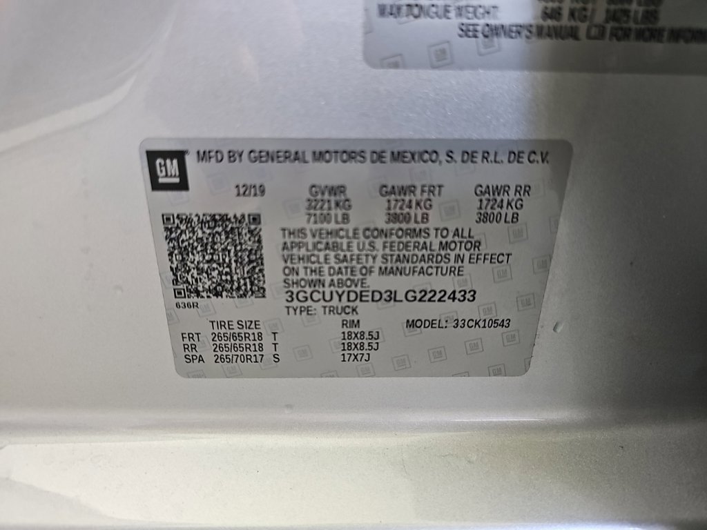 Used 2020 Silver Chevrolet LT image 24