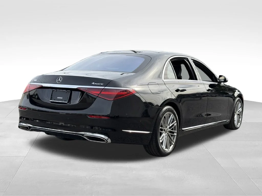 Used 2022 Black Mercedes-Benz S 580 image 10