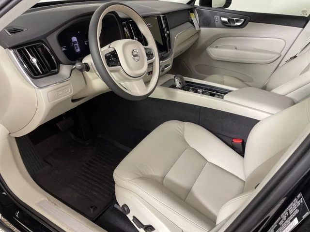 Used 2025 Black Volvo T8 Plus image 21