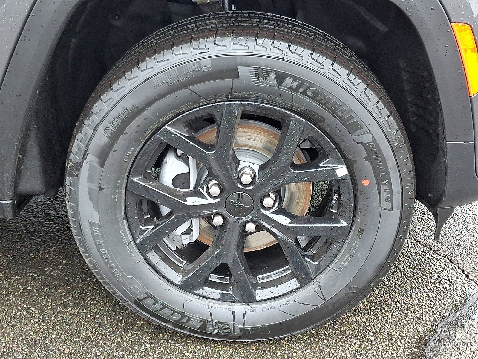 New 2026 Baltic Gray Metallic Clear-Coat Exterior Paint Jeep Altitude 4x4 image 8