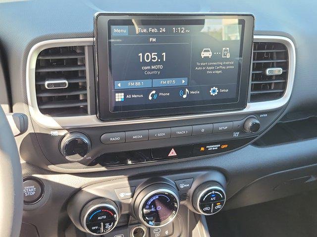 New 2026 Onyx Black Hyundai SEL image 7