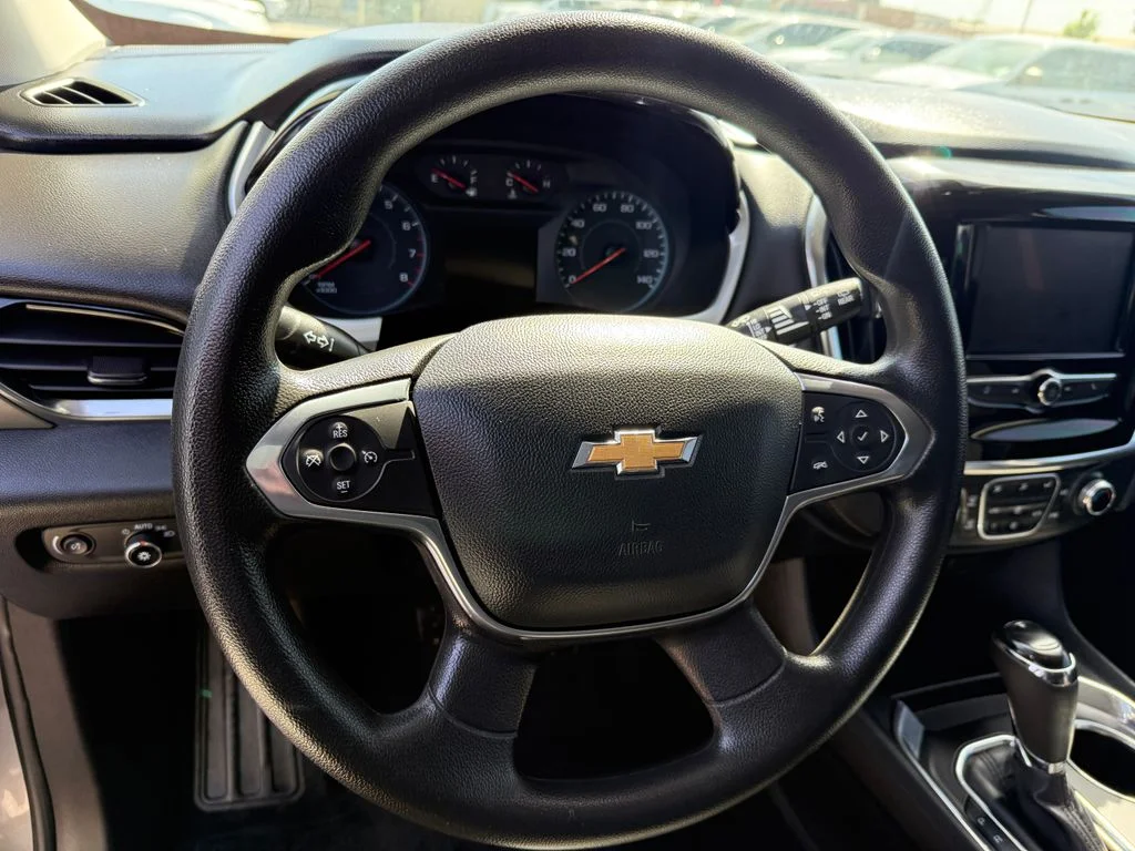 Used 2020 Gray Chevrolet LS image 27