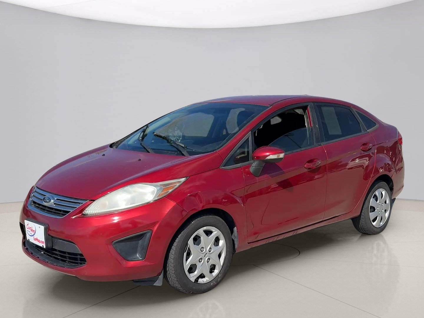 2013 Ford Fiesta SE Sedan's photo