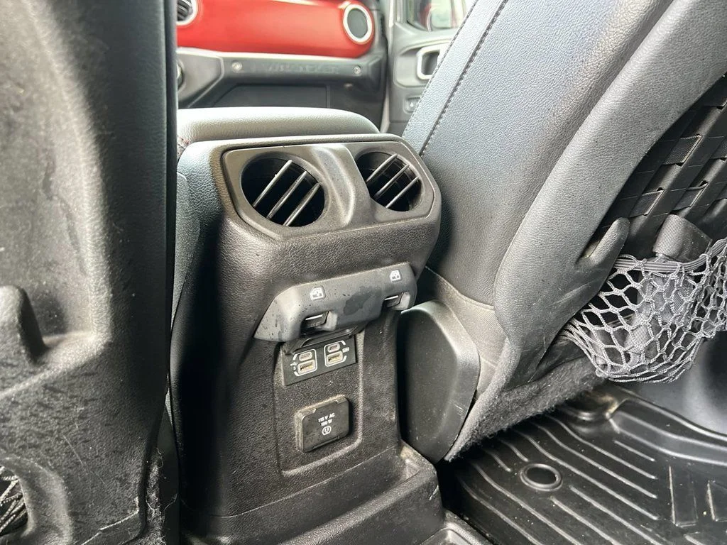 Used 2020 Gray Jeep Unlimited Rubicon image 24