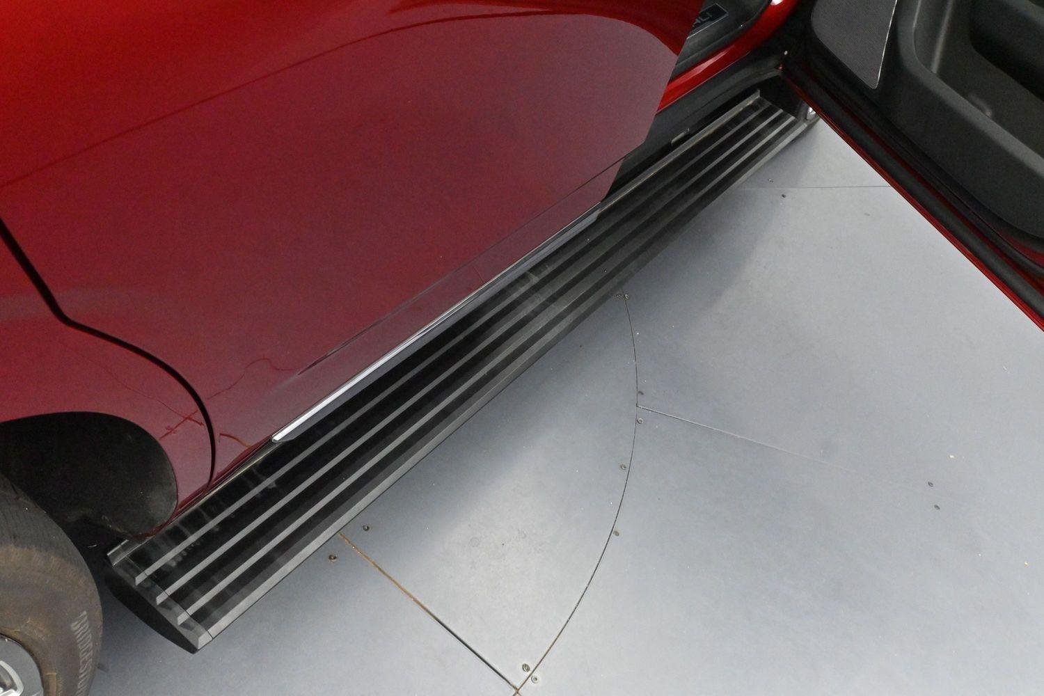 Used 2025 Volcanic Red Tintcoat GMC Denali Ultimate image 9