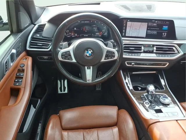Used 2021 White BMW M50i image 21