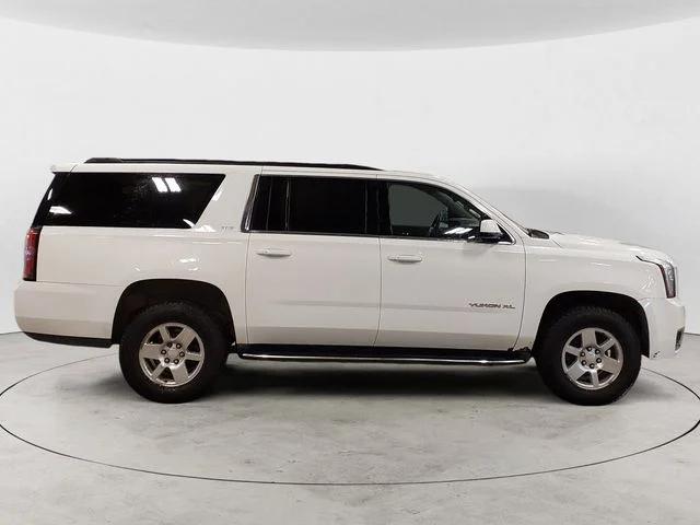 Used 2019 White GMC SLT image 6