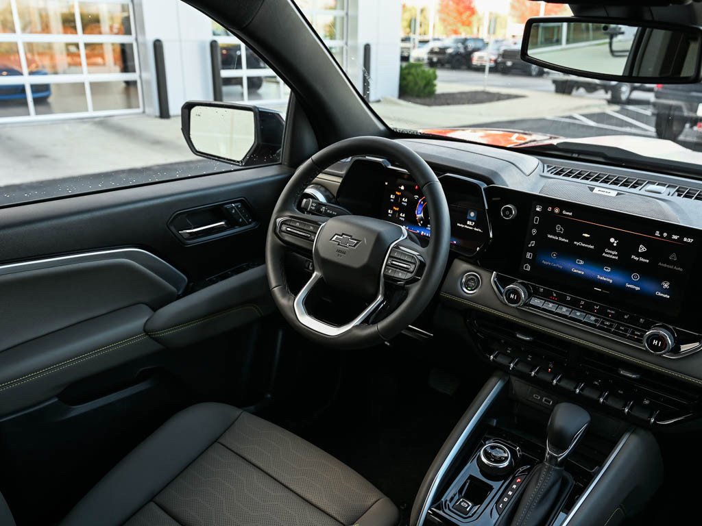 2026 Chevrolet Colorado ZR2 - Photo 11