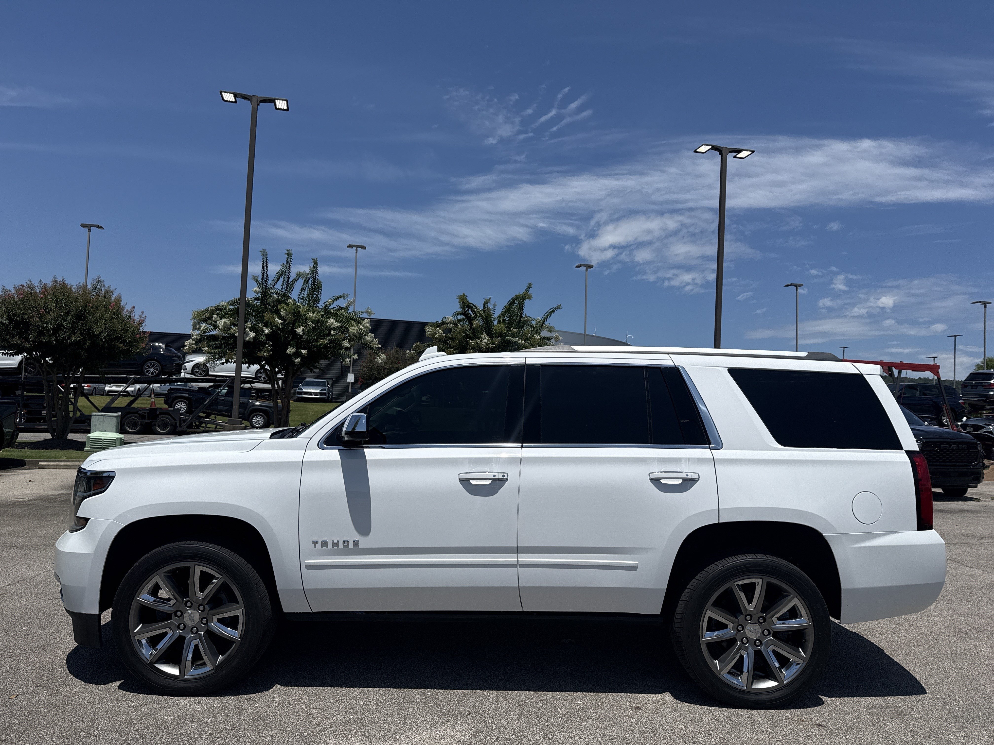 Used 2019 Summit White Chevrolet Premier image 4