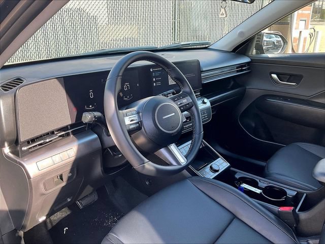 Used 2026 Abyss Black Hyundai SEL Premium image 8