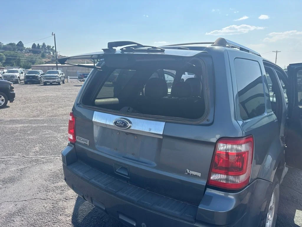 Used 2011 Blue Ford Limited image 18