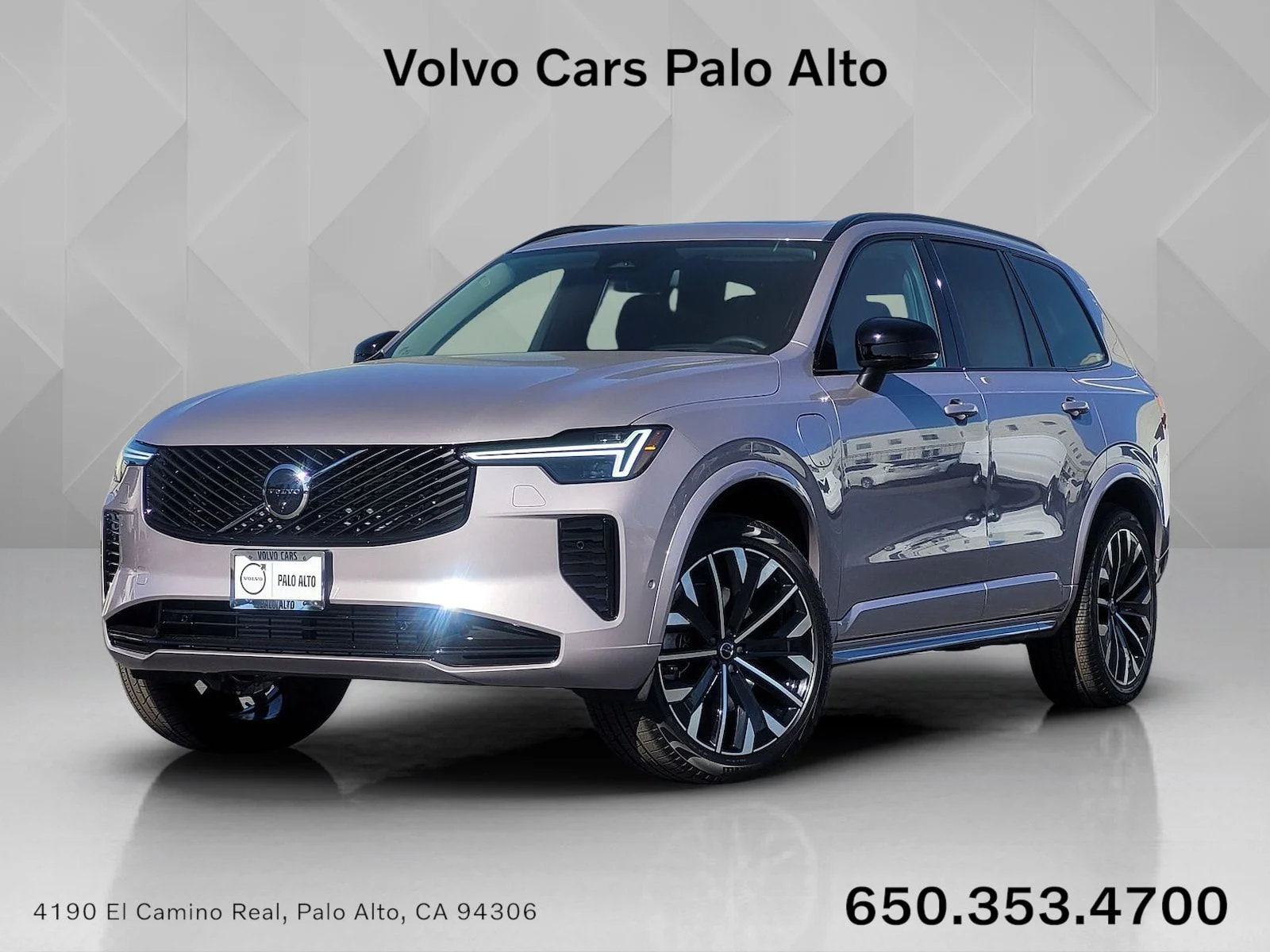 2026 Volvo XC90 T8 Recharge Ultra Dark 6-Seater 4WD's photo