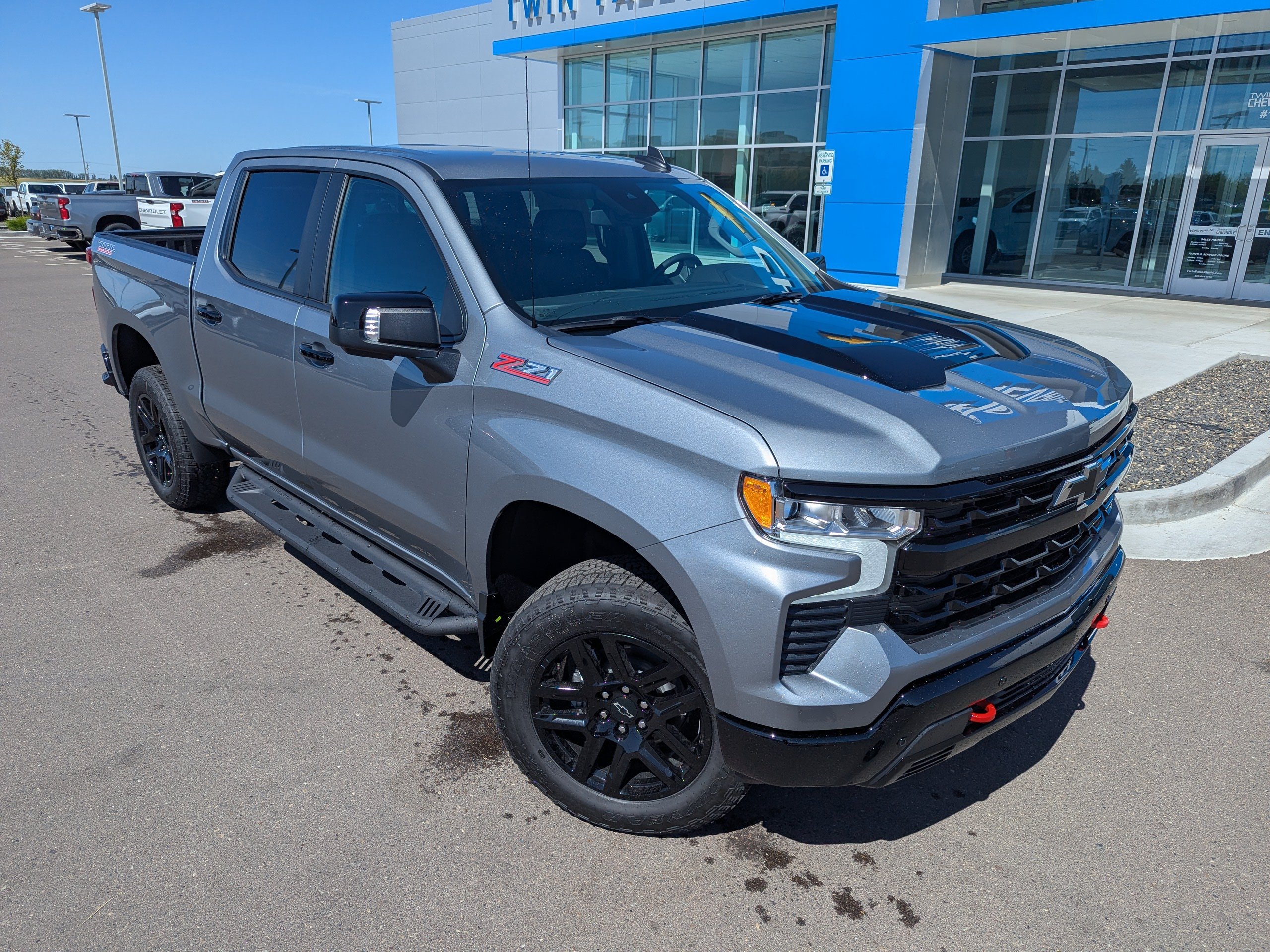 2026 Chevrolet Silverado 1500 LT Trail Boss - Photo 2