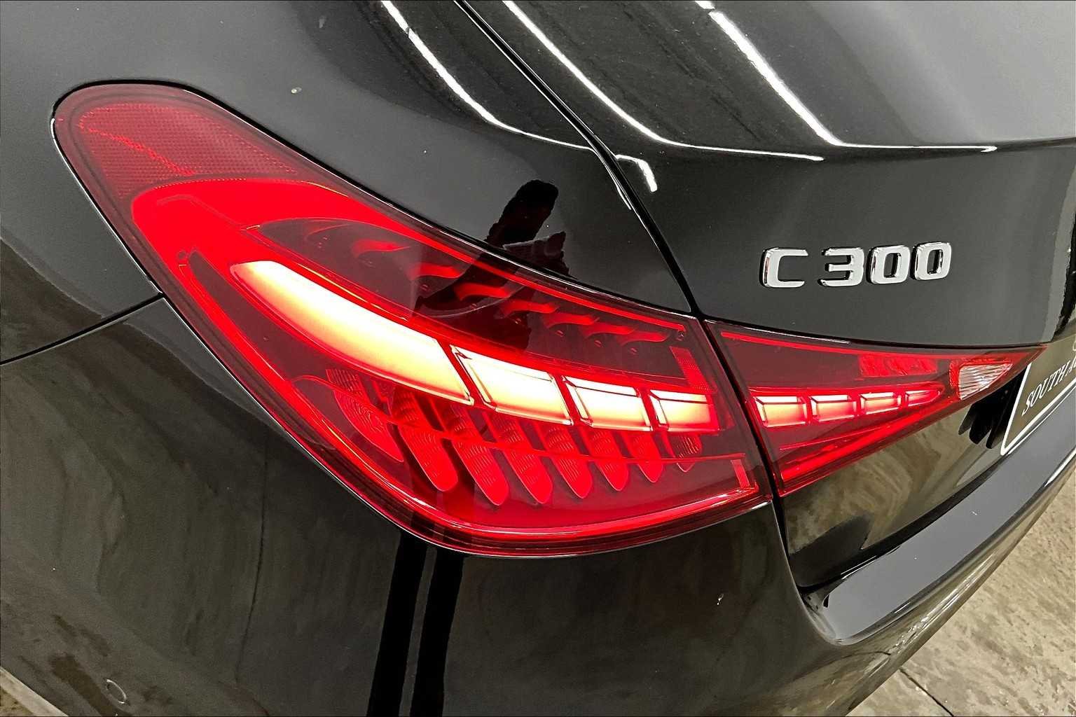 2025 Mercedes-Benz C-Class Sedan C 300 - Photo 14