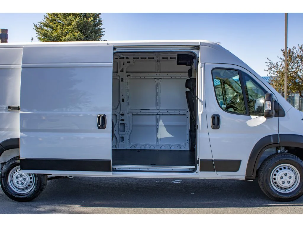New 2026 Bright White Clearcoat Ram Tradesman image 17