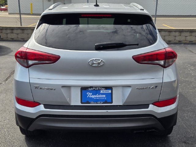 Used 2016 Silver Hyundai Sport image 10