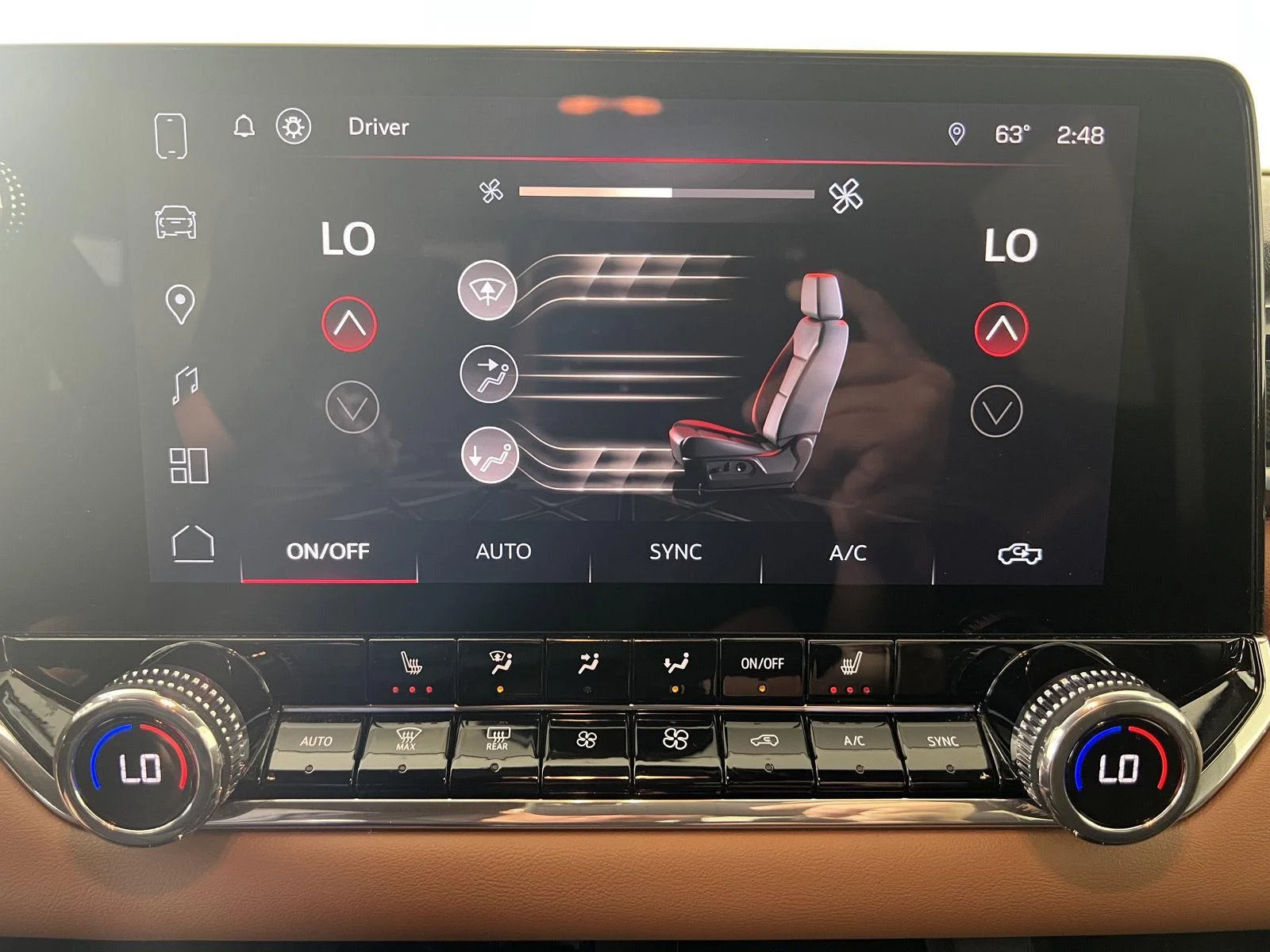 Used 2024 Onyx Black GMC AT4 image 15