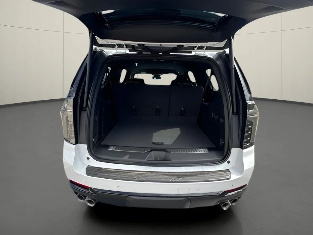 New 2026 Summit White Chevrolet Z71 image 6