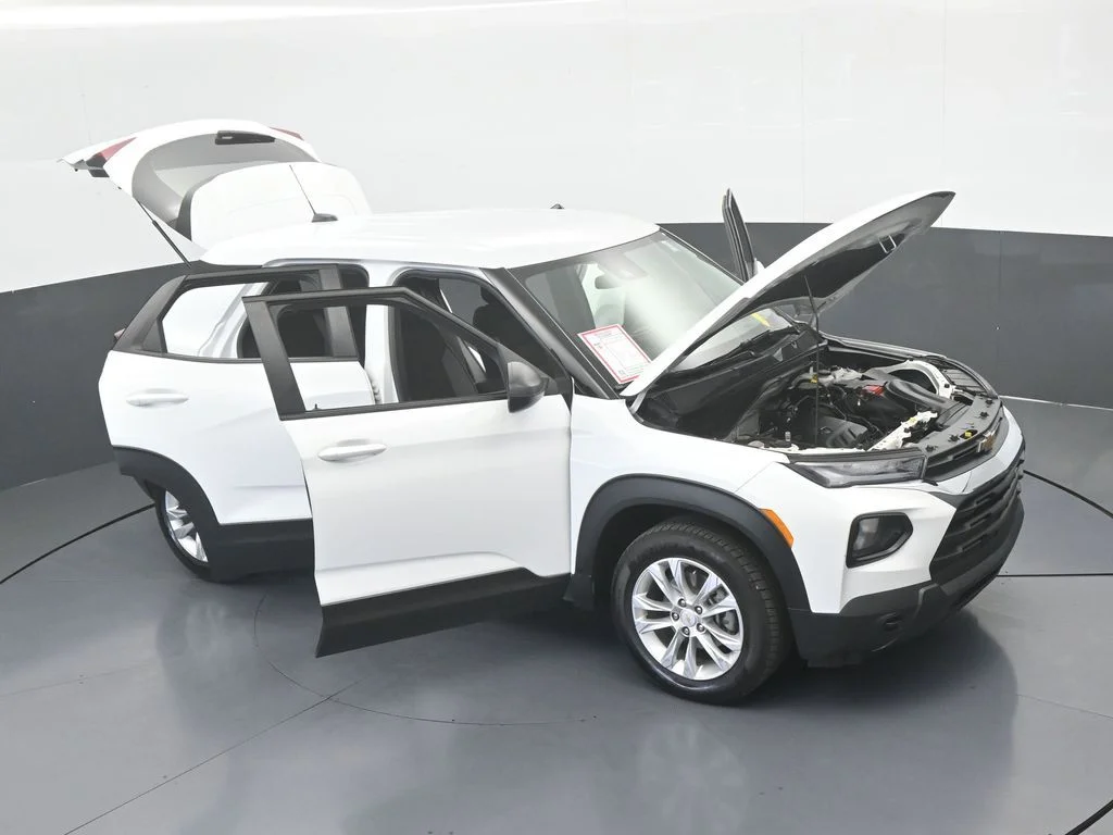 Used 2023 Summit White Chevrolet LS image 64