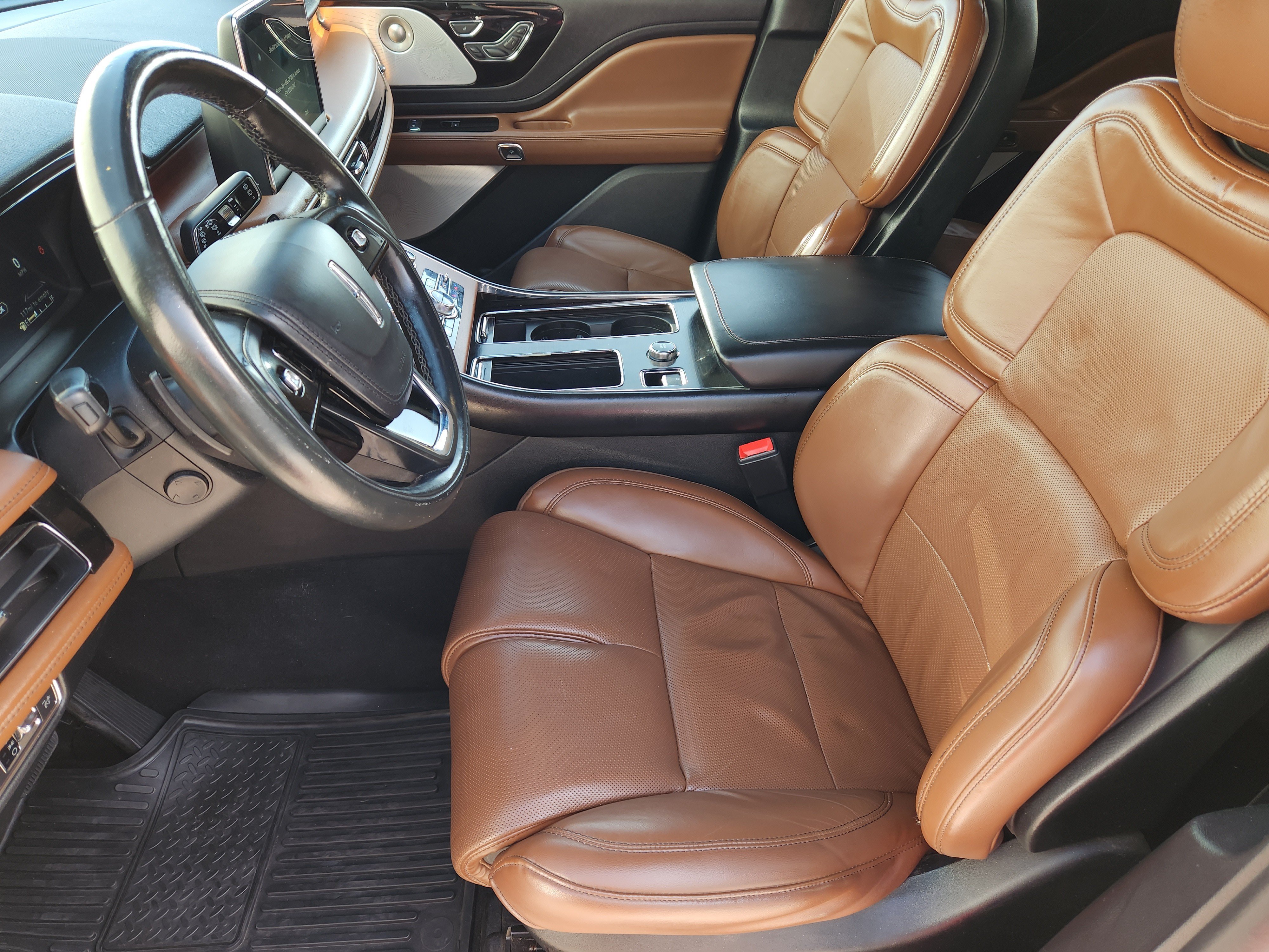 Used 2020 Iced Mocha Metallic Premium Colorant Lincoln Reserve image 14
