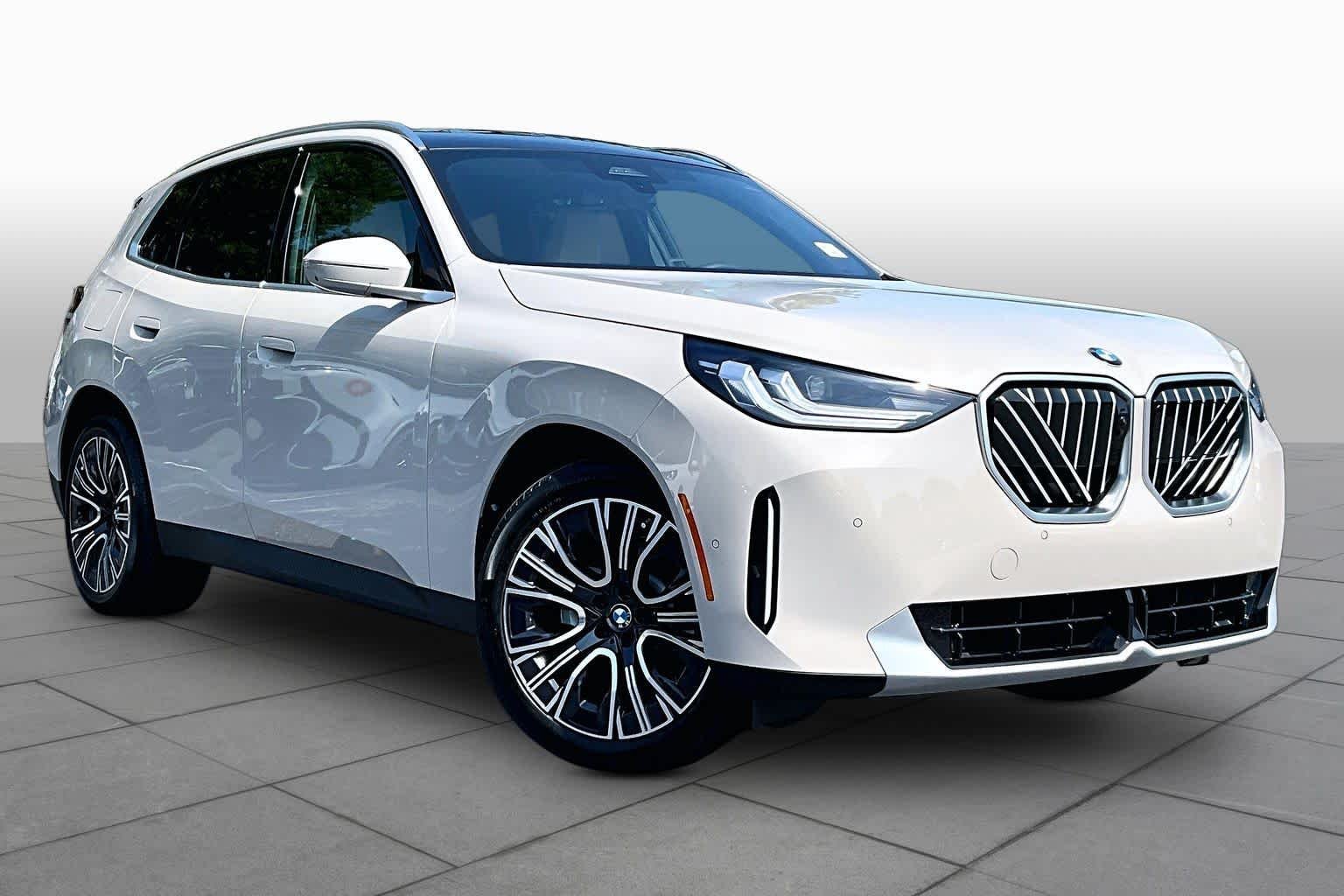 New 2026 Dune Grey Metallic BMW 30 xDrive image 2