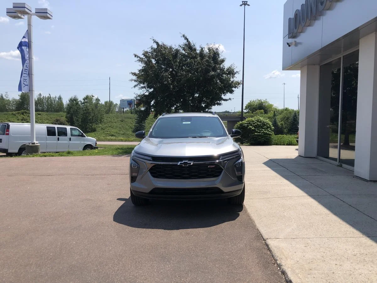 New 2026 Grey Chevrolet Fwd 4dr 2rs image 3