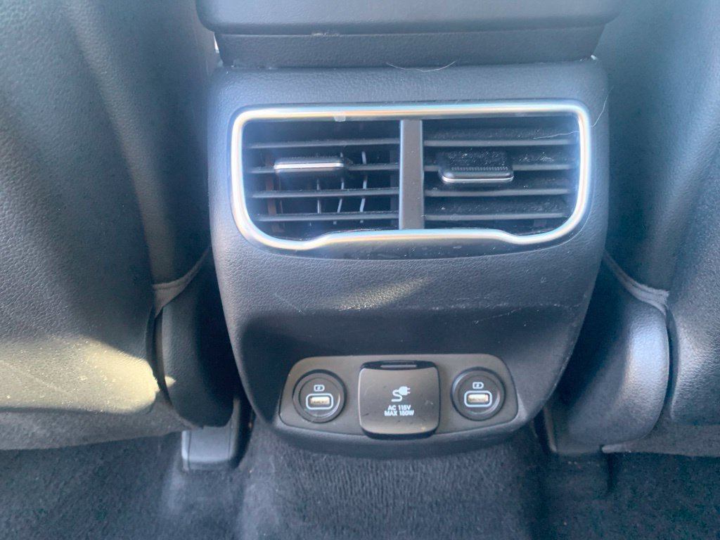 2023 Hyundai Santa Fe Limited - Photo 40