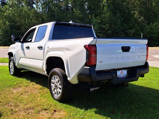 Used 2025 White Toyota SR image 7