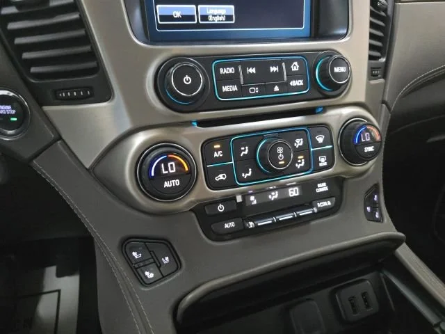 Used 2017 IRIDIUM METALLIC GMC Denali image 22