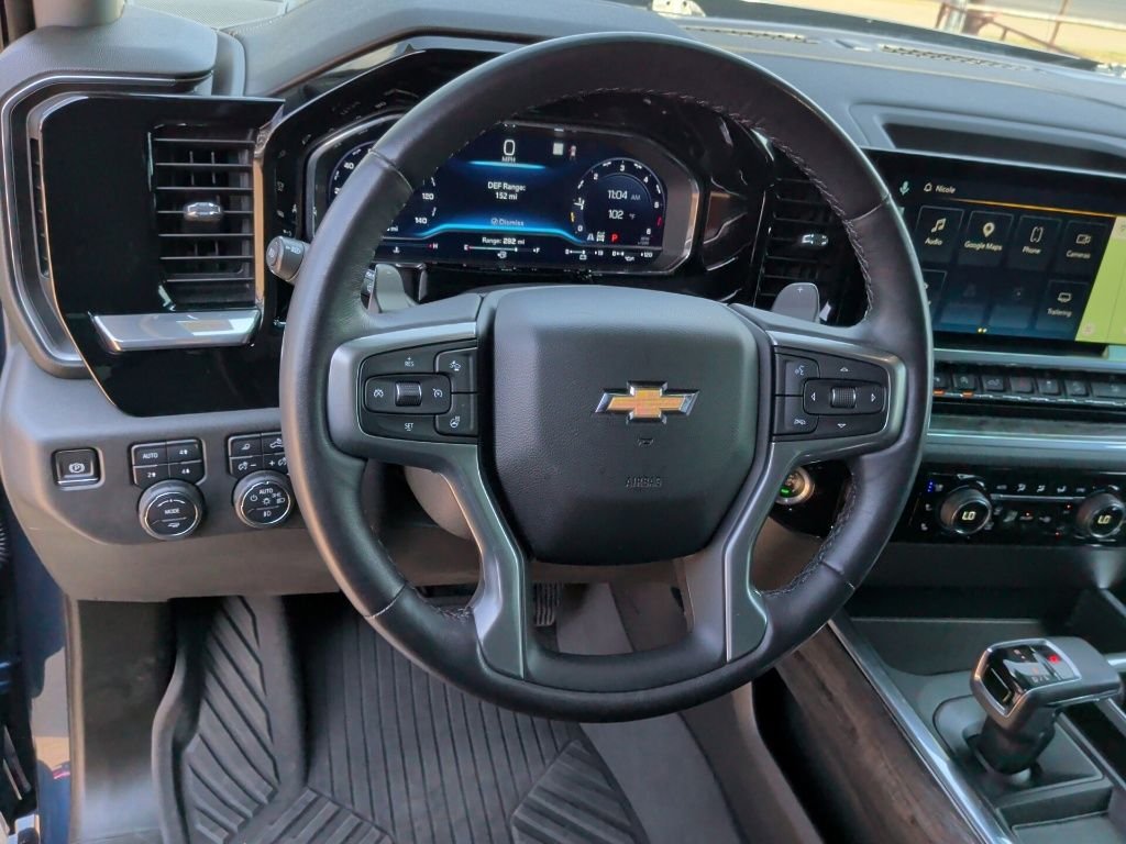 Used 2022 Blue Chevrolet LTZ image 17