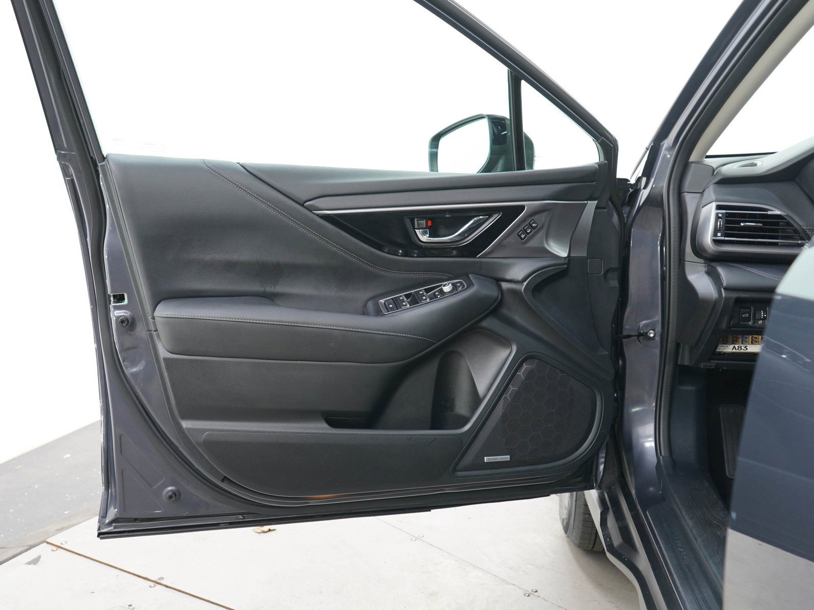 Used 2024 Magnetite Gray Metallic Subaru Touring image 18