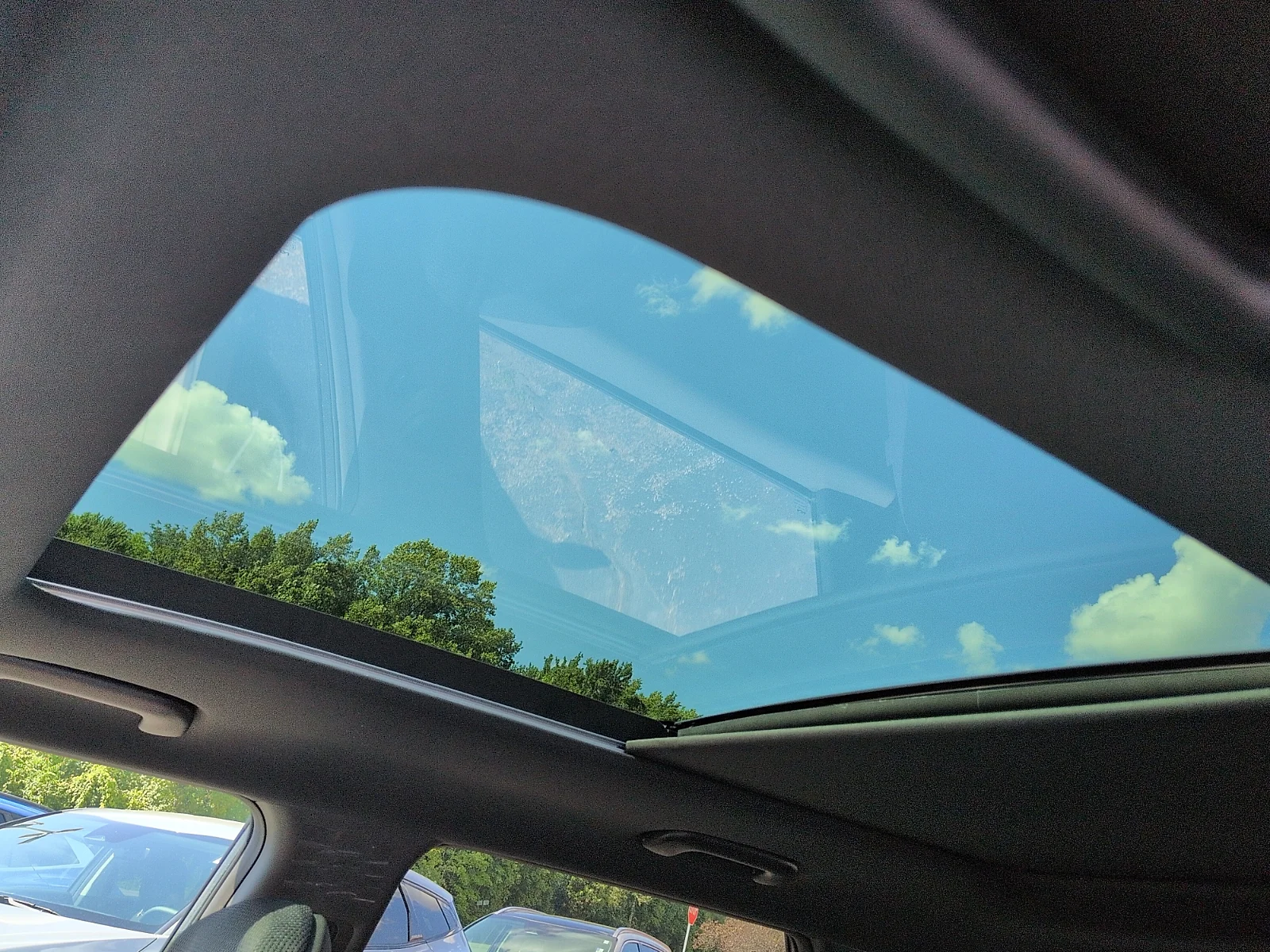 New 2027 Interstellar Gray - AGT Kia X-Line S image 10