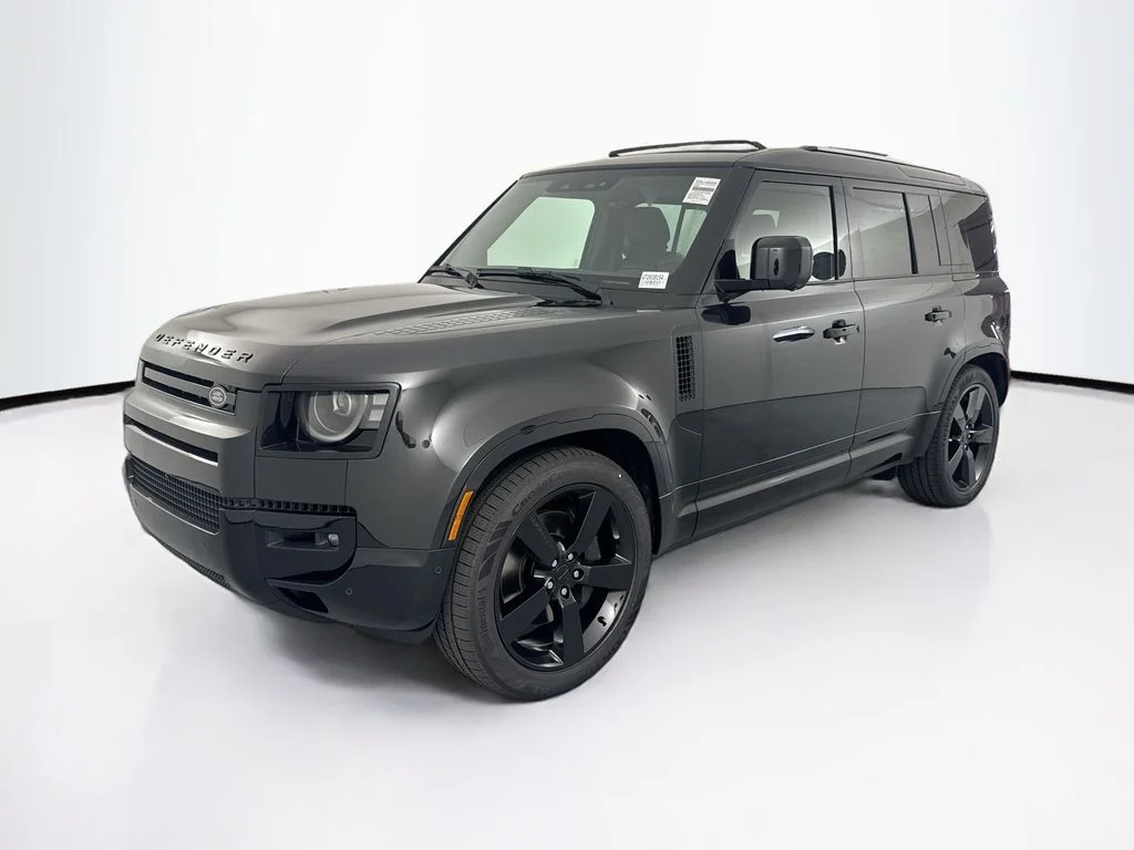 New 2026 Santorini Black Land Rover X-Dynamic SE image 1