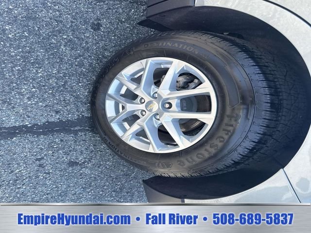 Used 2024 Sterling Gray Metallic Chevrolet LT image 15