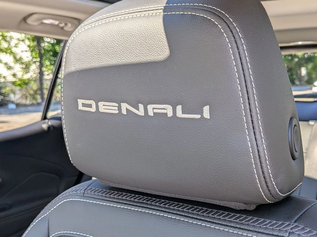 Used 2024 Black GMC Denali image 29