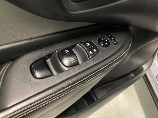 Used 2024 Gray Nissan SV image 11