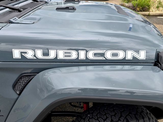New 2026 Anvil Clear-Coat Exterior Paint Jeep Rubicon image 25