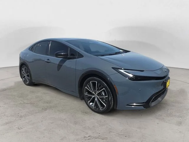 Used 2024 Gray Toyota XLE image 7