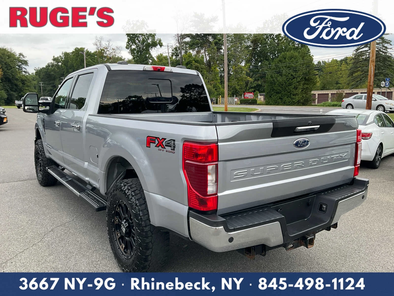Used 2022 Iconic Silver Ford XLT image 5