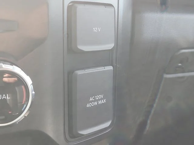 New 2026 Oxford White Ford Lariat image 26