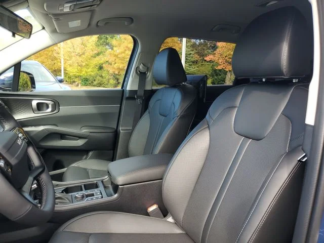 2026 Kia Sorento S - Photo 16