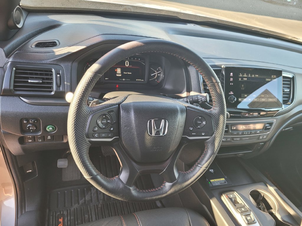 2025 Honda Passport TrailSport - Photo 23
