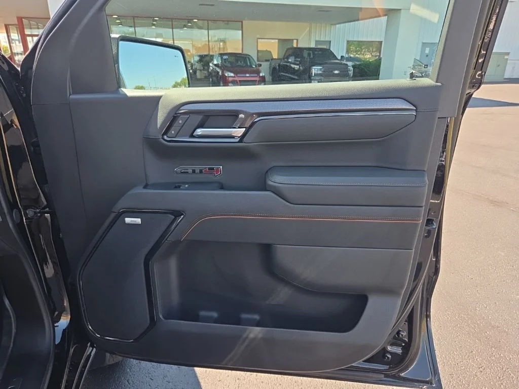 Used 2026 Black GMC AT4 image 17